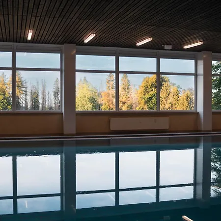 شقة Terrassenhaus Waldblick 637